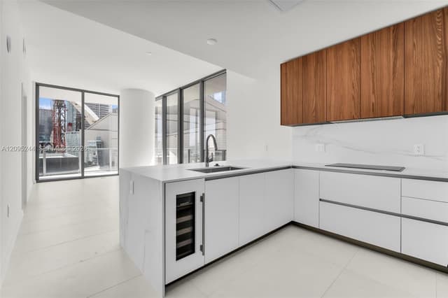 1400 biscayne blvd # 602, Miami FL 33132 - Miami, FL - Photo 7