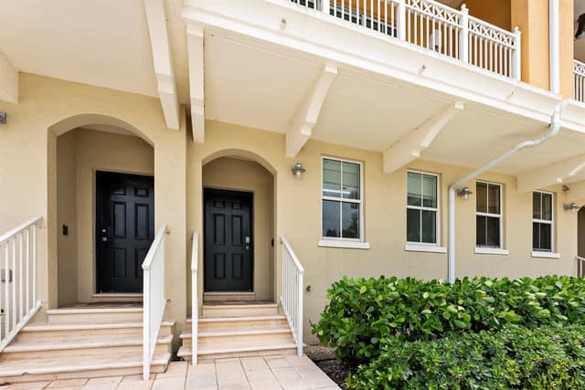 643 CASA LOMA Boulevard, Boynton Beach FL 33435 - Boynton Beach, FL - Photo 3