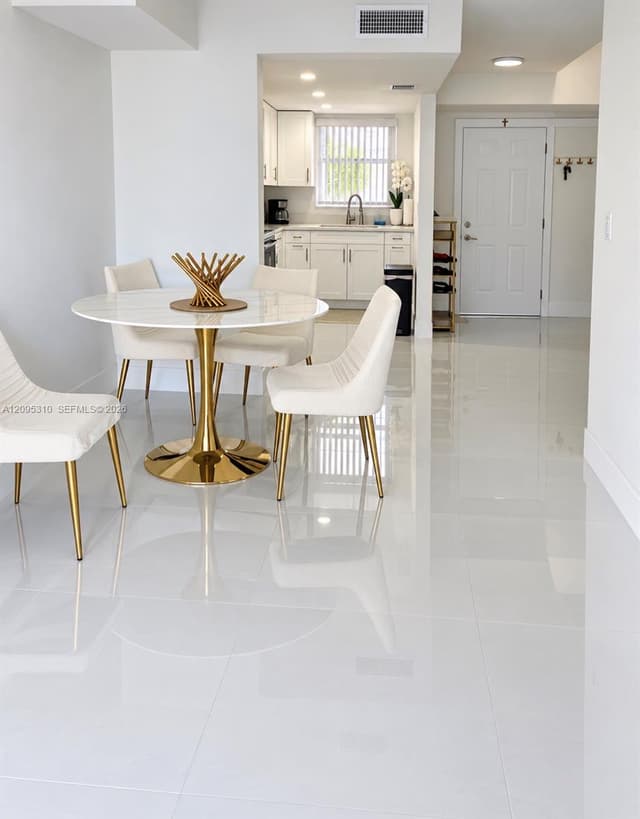 9371 Fontainebleau Blvd # I220, Miami FL 33172 - Miami, FL - Photo 5