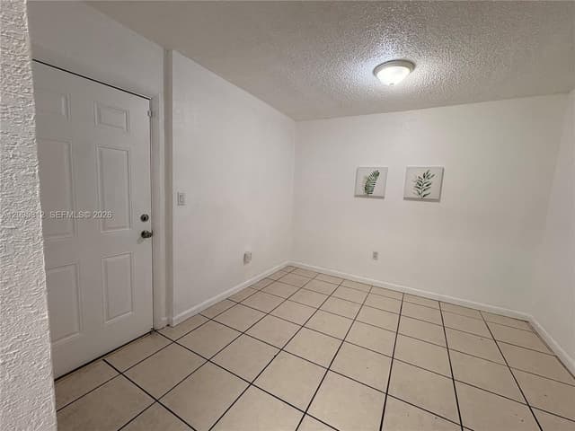 6130 W 19th Ave # 309, Hialeah FL 33012 - Hialeah, FL - Photo 4
