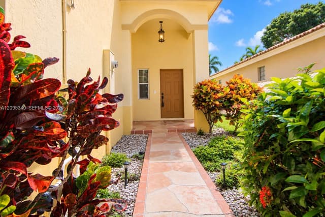 3812 NW 63rd Ct, Coconut Creek FL 33073 - Coconut Creek, FL - Photo 2