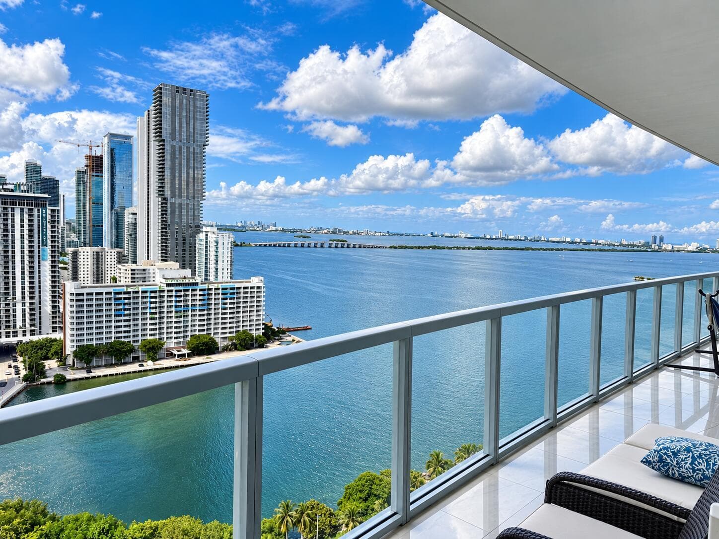 1900 N Bayshore Drive # 2604, Miami FL 33132 - Miami, FL - Photo 1