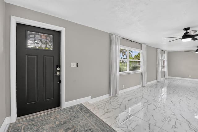 214 NE 25th Street, Boca Raton FL 33431 - Boca Raton, FL - Photo 3