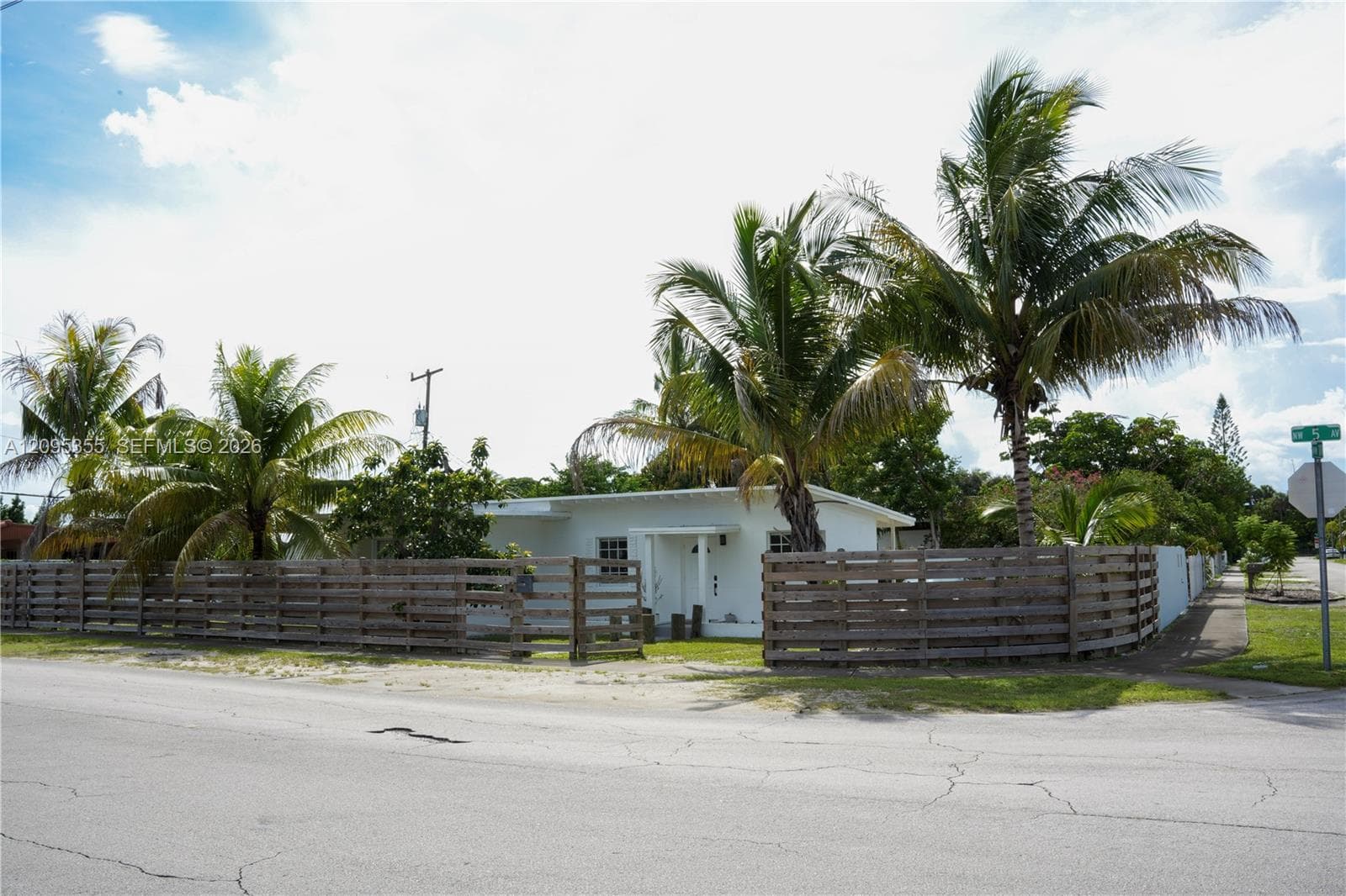 11720 NW 5th Ave, Miami FL 33168 - Miami, FL - Photo 1