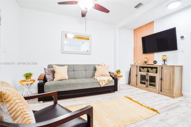 550 NW 43rd Pl, Miami FL 33126 - Miami, FL - Photo 3