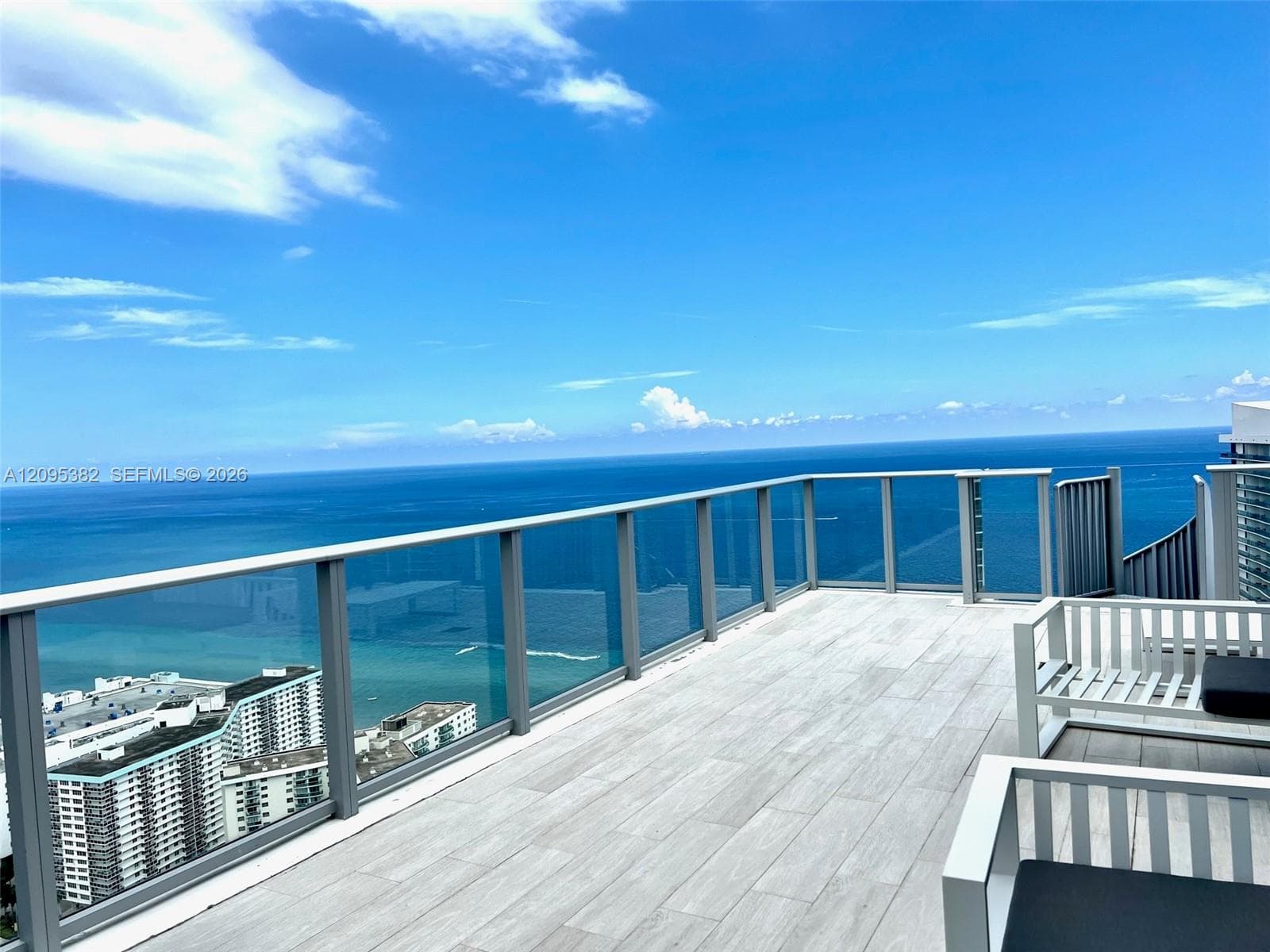 4010 S S Ocean Dr, Hollywood FL 33019 - Hollywood, FL - Photo 1