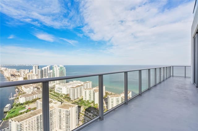 4010 S S Ocean Dr, Hollywood FL 33019 - Hollywood, FL - Photo 5