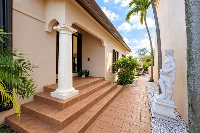 718 Deer Creek Via Verona, Deerfield Beach FL 33442 - Deerfield Beach, FL - Photo 3