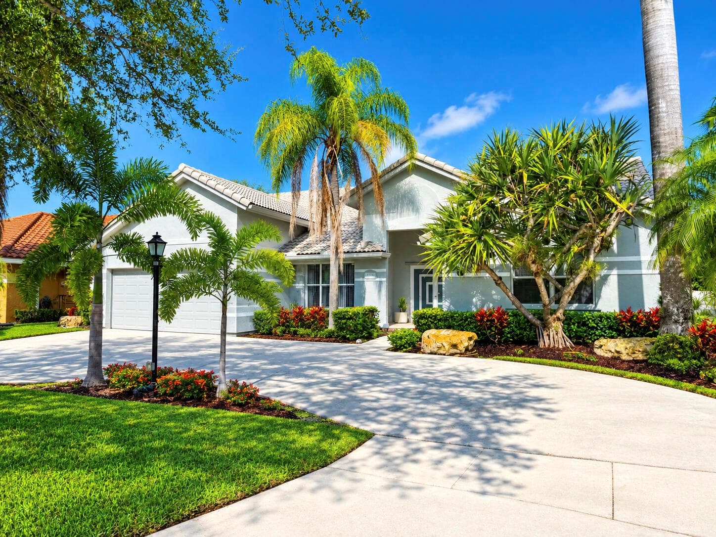 492 NW 162nd Avenue NW, Pembroke Pines FL 33028 - Pembroke Pines, FL - Photo 1