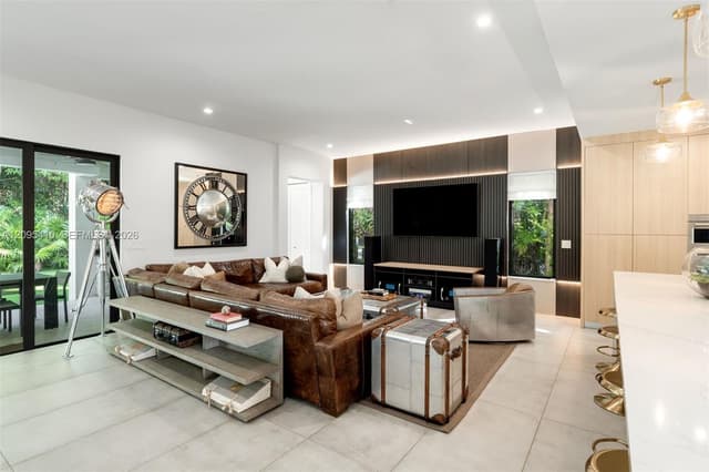 5991 SW 80th St, South Miami FL 33143 - South Miami, FL - Photo 7