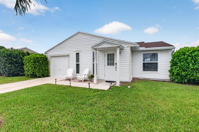 5504 COURTNEY Circle, Boynton Beach FL 33472 - Boynton Beach, FL - Photo 2