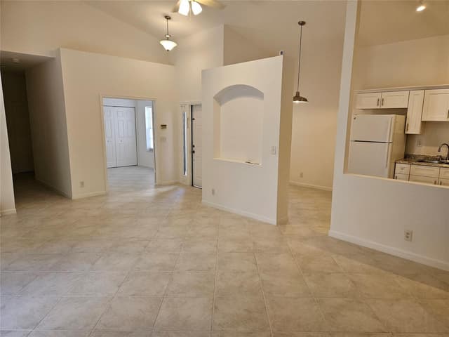 5845 EAGLE CAY Circle, Coconut Creek FL 33073 - Coconut Creek, FL - Photo 6