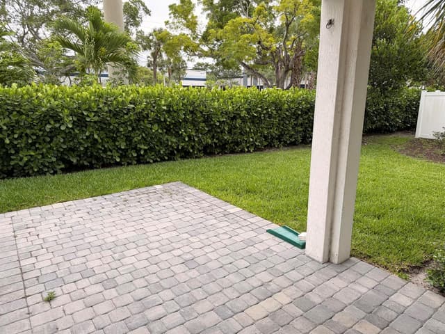 562 PARSONS Way, Deerfield Beach FL 33442 - Deerfield Beach, FL - Photo 3
