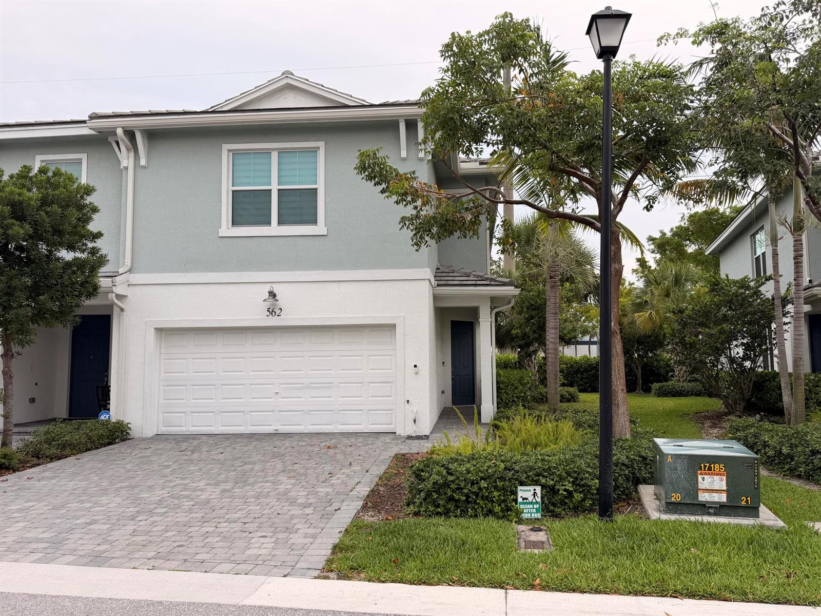 562 PARSONS Way, Deerfield Beach FL 33442 - Deerfield Beach, FL - Photo 1