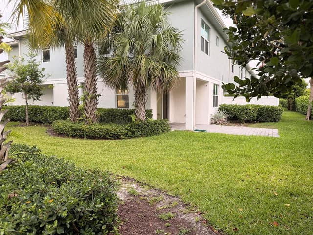 562 PARSONS Way, Deerfield Beach FL 33442 - Deerfield Beach, FL - Photo 5