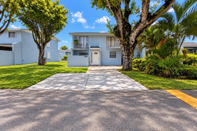 3860 SW 107th Ave # 11, Miami FL 33165 - Miami, FL - Photo 2