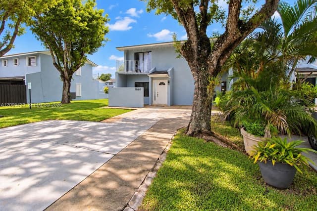 3860 SW 107th Ave # 11, Miami FL 33165 - Miami, FL - Photo 3