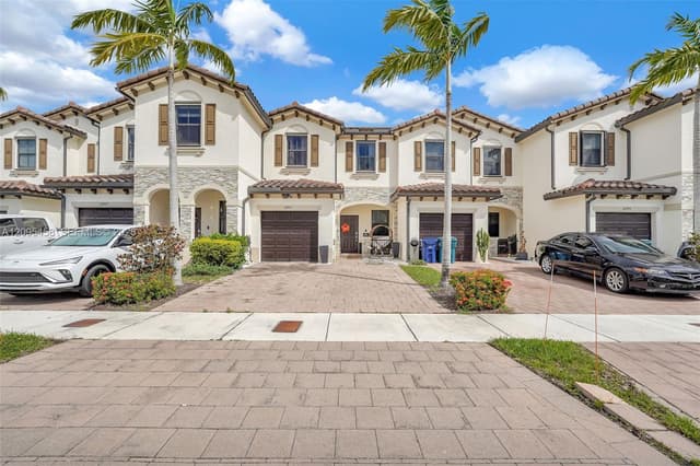 12713 SW 229th Ter, Miami FL 33170 - Miami, FL - Photo 3