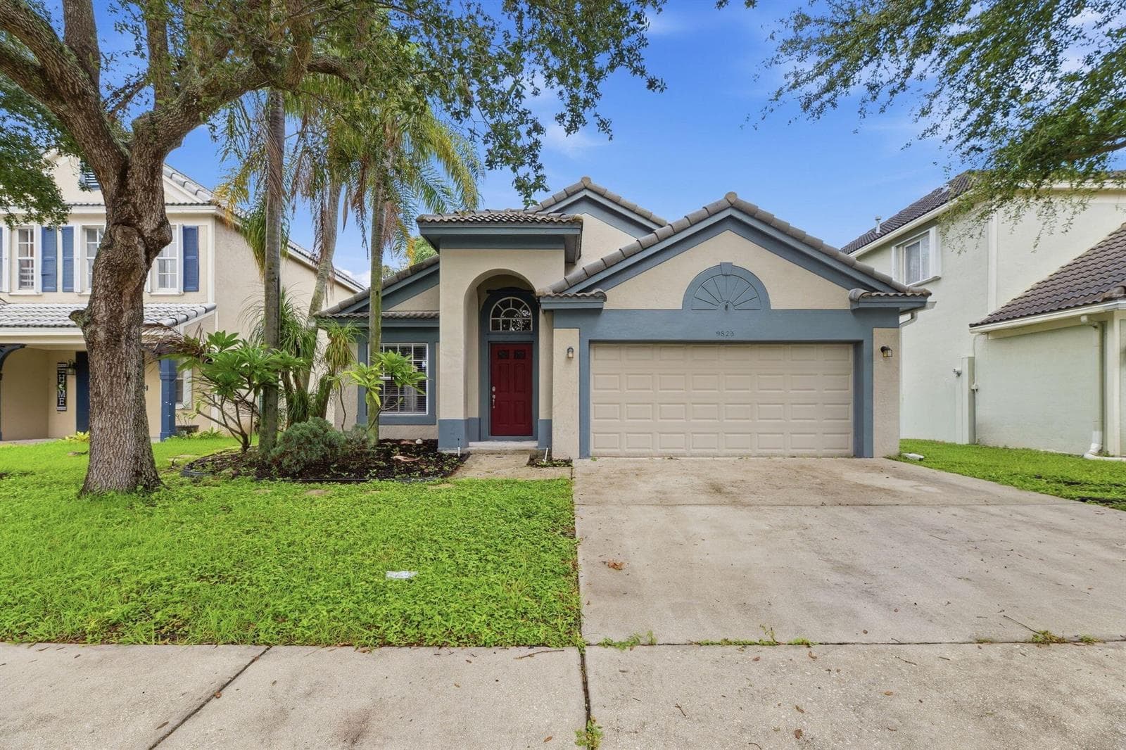 9823 N Grand Duke Circle, Tamarac FL 33321 - Tamarac, FL - Photo 1