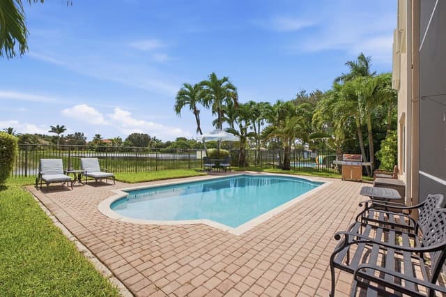 11422 Sage Meadow Terrace, Royal Palm Beach FL 33411 - Royal Palm Beach, FL - Photo 3