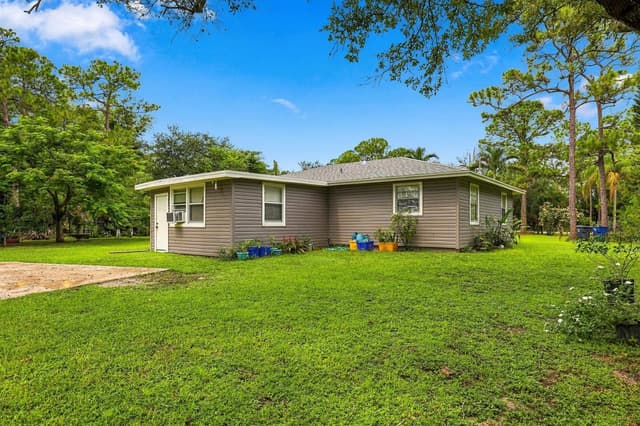 13662 N 54TH N, FL 33411 - Photo 3