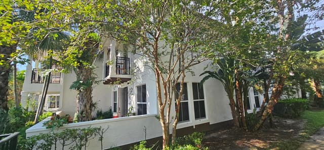 4726 MONARCH Way, Coconut Creek FL 33073 - Coconut Creek, FL - Photo 5