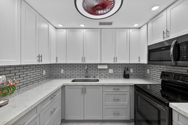 1904 BERMUDA Circle # D1, Coconut Creek FL 33066 - Coconut Creek, FL - Photo 6