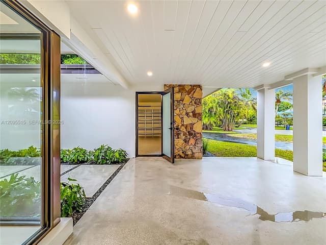 15804 SW 82nd Ct, Palmetto Bay FL 33157 - Palmetto Bay, FL - Photo 4