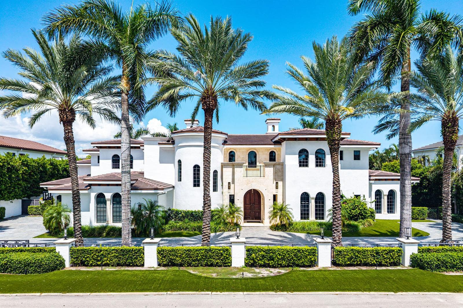 251 W Coconut Palm Road, Boca Raton FL 33432 - Boca Raton, FL - Photo 1