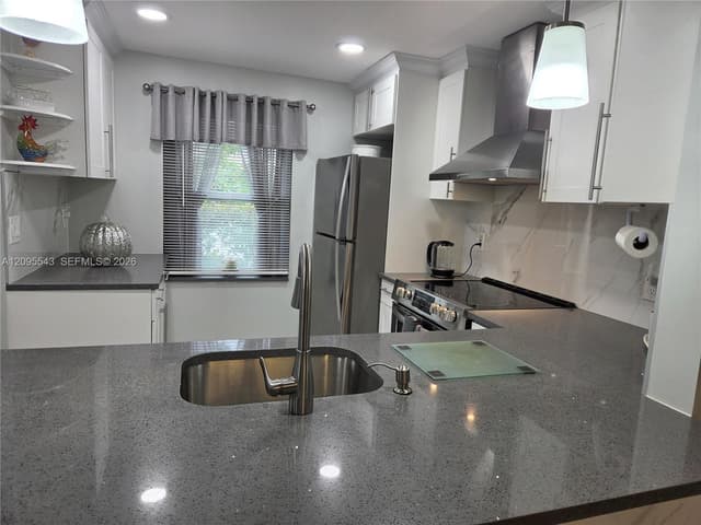 7205 NW 4th Pl # 106, Margate FL 33063 - Margate, FL - Photo 2