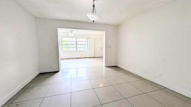 11001 NW 44TH Street, Coral Springs FL 33065 - Coral Springs, FL - Photo 6