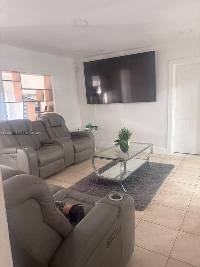 2451 NW 104th St, Miami FL 33147 - Miami, FL - Photo 5