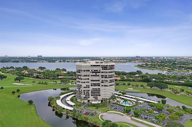 1900 CONSULATE Place # 604, West Palm Beach FL 33401 - West Palm Beach, FL - Photo 2