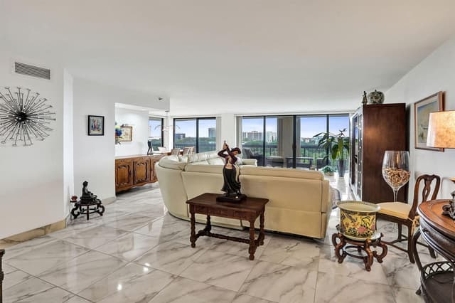 1900 CONSULATE Place # 604, West Palm Beach FL 33401 - West Palm Beach, FL - Photo 4