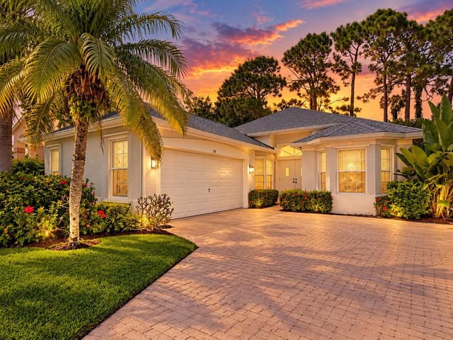 139 SARATOGA Boulevard E, Royal Palm Beach FL 33411 - Royal Palm Beach, FL - Photo 5