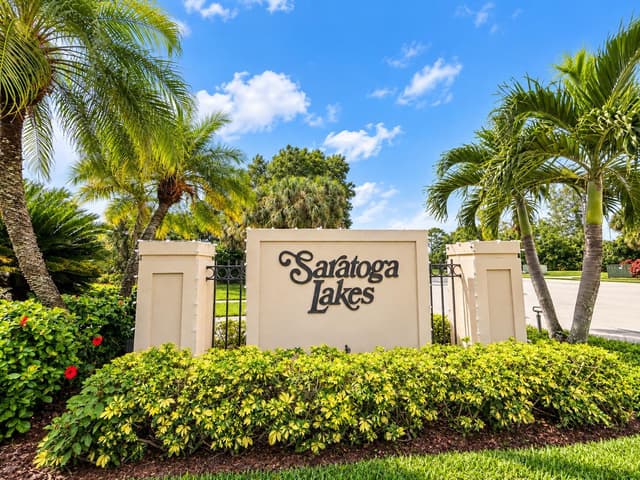 139 SARATOGA Boulevard E, Royal Palm Beach FL 33411 - Royal Palm Beach, FL - Photo 4