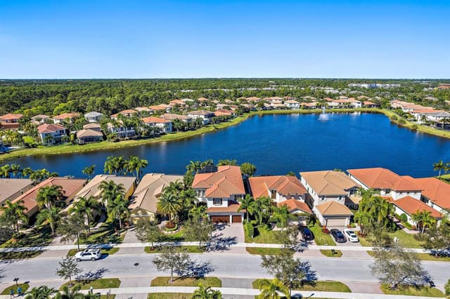12140 AVILES Circle, Palm Beach Gardens FL 33418 - Palm Beach Gardens, FL - Photo 3