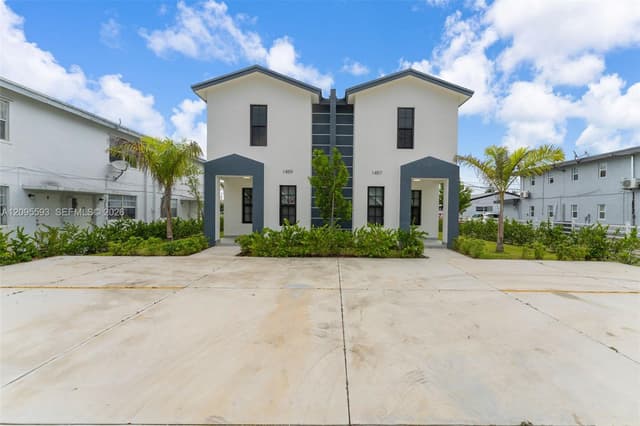 1457-1459 NW 2ND AVE, Florida City FL 33034 - Florida City, FL - Photo 2