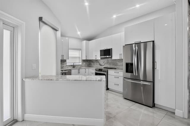 8381 VIA LEONESSA, Boca Raton FL 33433 - Boca Raton, FL - Photo 7