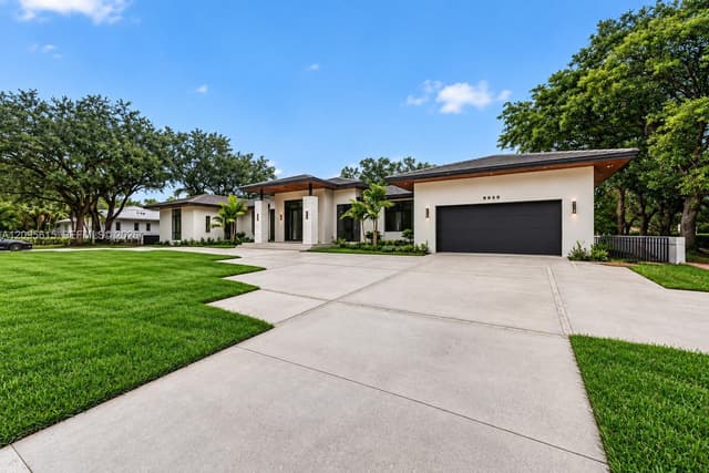 9999 SW 87th Ct, Miami FL 33176 - Miami, FL - Photo 4