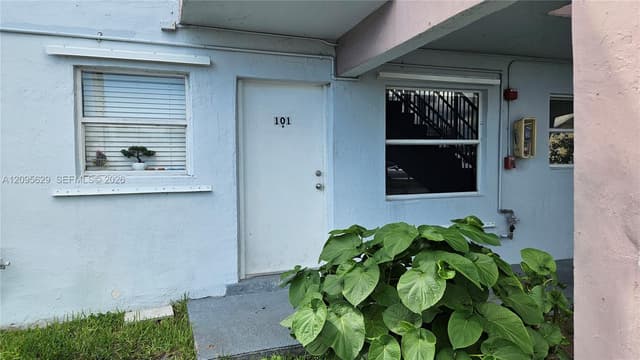 7101 SW 89th Ct # 101, Miami FL 33173 - Miami, FL - Photo 2