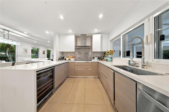 3680 Battersea Rd, Miami FL 33133 - Miami, FL - Photo 7