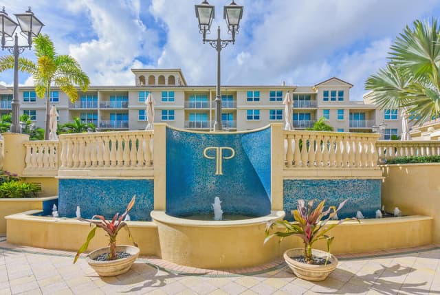 99 SE Mizner Boulevard, Boca Raton FL 33432 - Boca Raton, FL - Photo 3