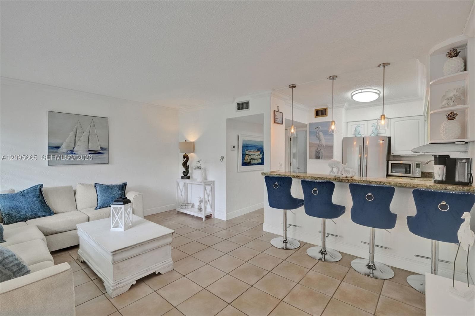 2124 NE 5th Ave # 107, Wilton Manors FL 33305 - Wilton Manors, FL - Photo 1