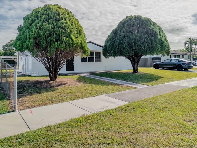27913 SW 131st Ave, Homestead FL 33032 - Homestead, FL - Photo 2