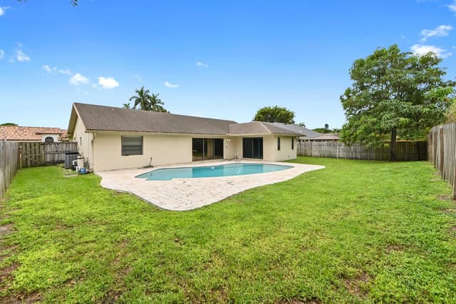 9585 Lancaster Place, Boca Raton FL 33434 - Boca Raton, FL - Photo 4