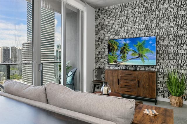 151 SE 1st St # 3103, Miami FL 33131 - Miami, FL - Photo 4