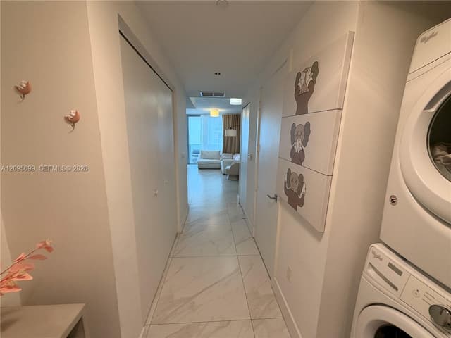 488 NE 18th St # 2205, Miami FL 33132 - Miami, FL - Photo 2