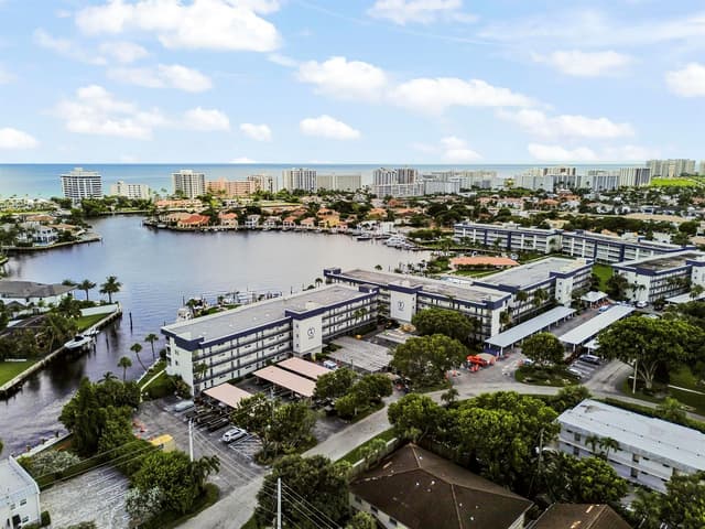 3351 SPANISH Trail # 413, Delray Beach FL 33483 - Delray Beach, FL - Photo 4