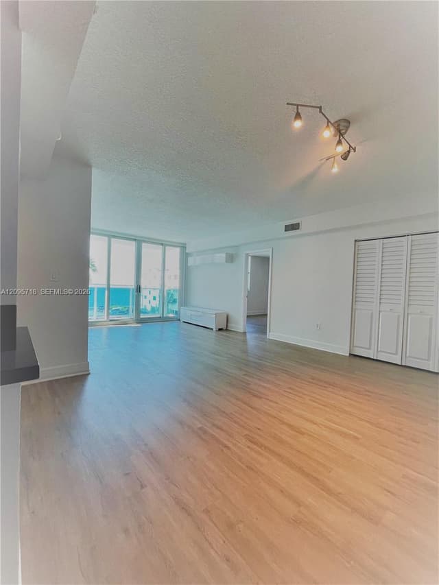 7501 E Treasure Dr # 3P, North Bay Village FL 33141 - North Bay Village, FL - Photo 6